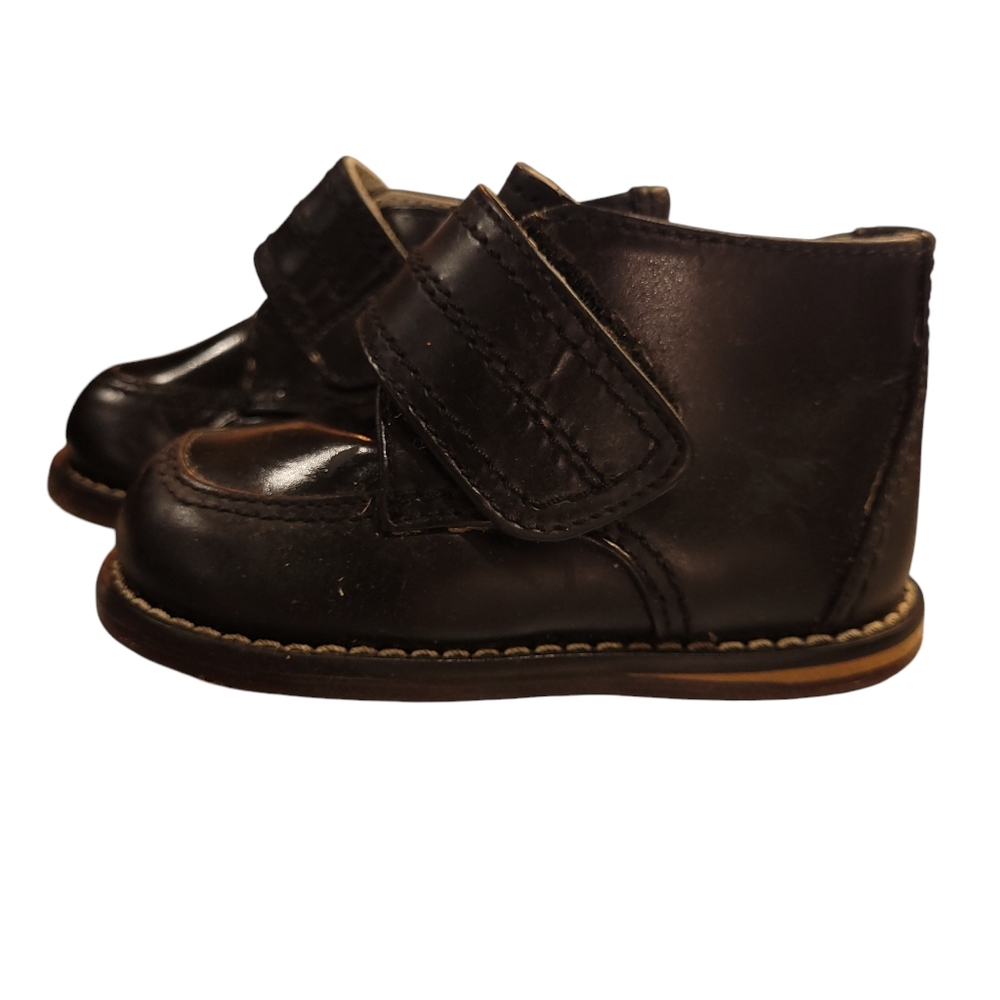 Josmo Baby Toddler Size 4 Walking Shoes First Walker Black Shoes Unisex EUC